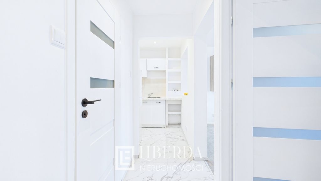 Mieszkanie 2-pokojowe Warszawa, ul. Bielawska. Zdjęcie 9