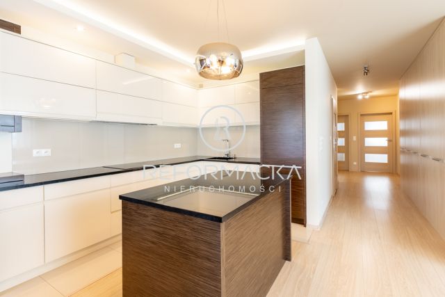 Mieszkanie 4-pokojowe Rzeszów, ul. Eugeniusza Kwiatkowskiego. Zdjęcie 2