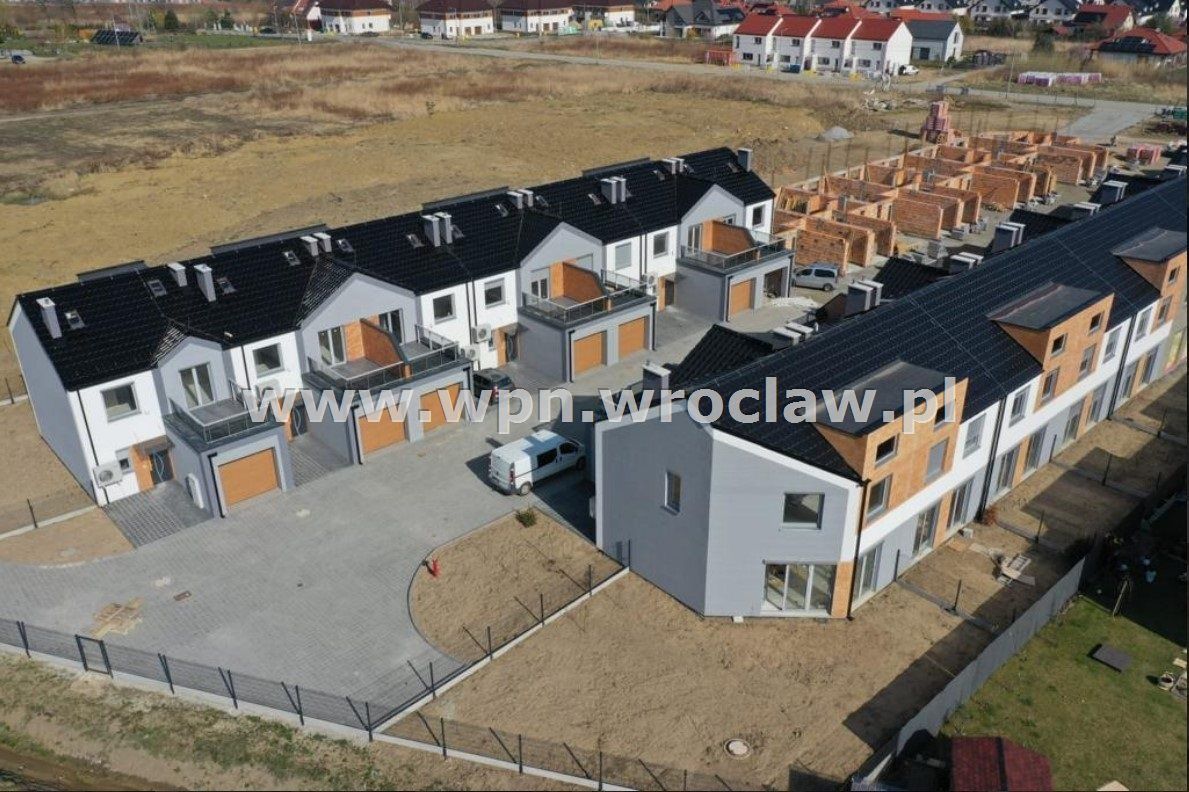dom szeregowy, 5 pokoi Wrocław. Zdjęcie 8