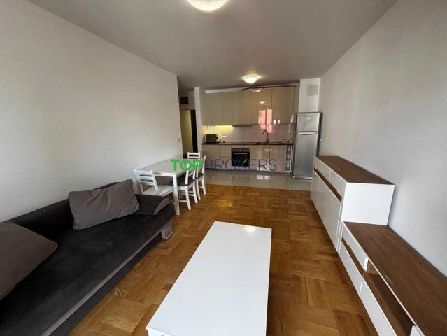 Mieszkanie 3-pokojowe Warszawa Włochy, ul. Stawy. Zdjęcie 2