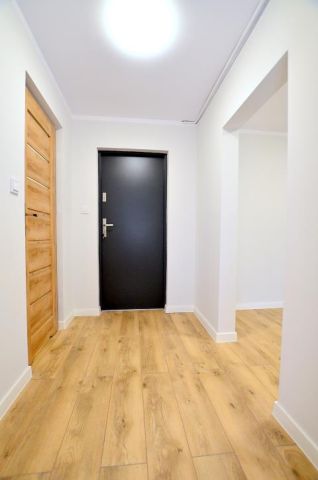 Mieszkanie 3-pokojowe Dąbrowa Górnicza, ul. Legionów Polskich. Zdjęcie 3