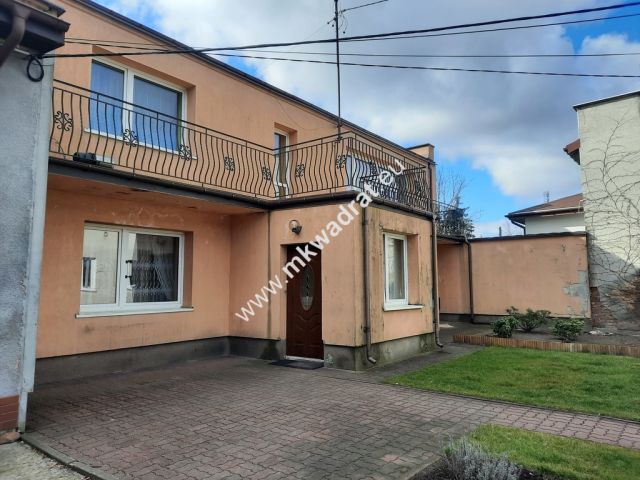 dom wolnostojący, 5 pokoi Łazy, ul. Podleśna. Zdjęcie 2