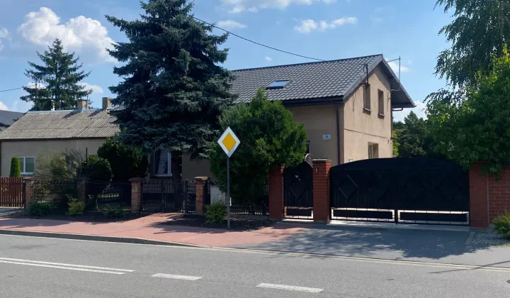 dom wolnostojący, 5 pokoi Kawnice Kawnice A