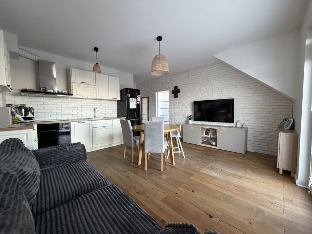 Mieszkanie 3-pokojowe Rumia Zagórze. Zdjęcie 1