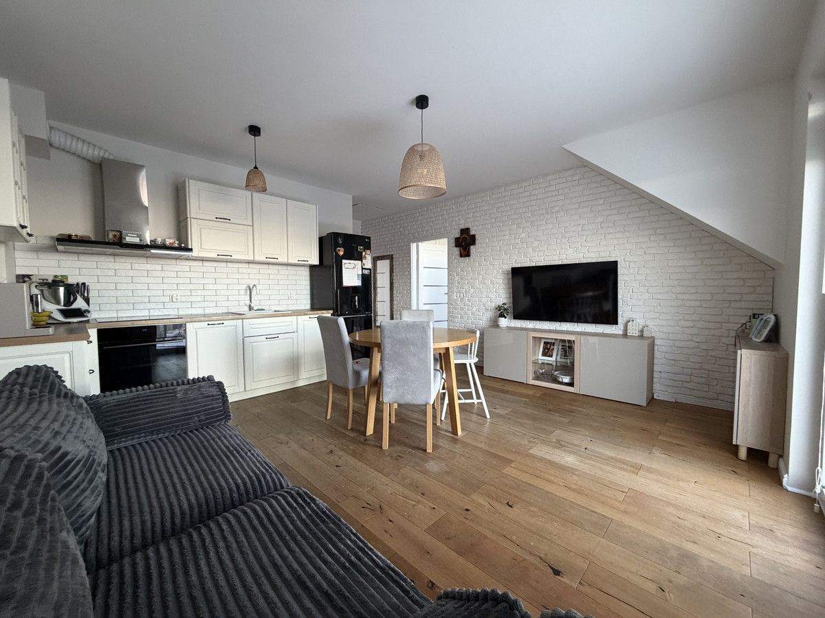 Mieszkanie 3-pokojowe Rumia Zagórze. Zdjęcie 1