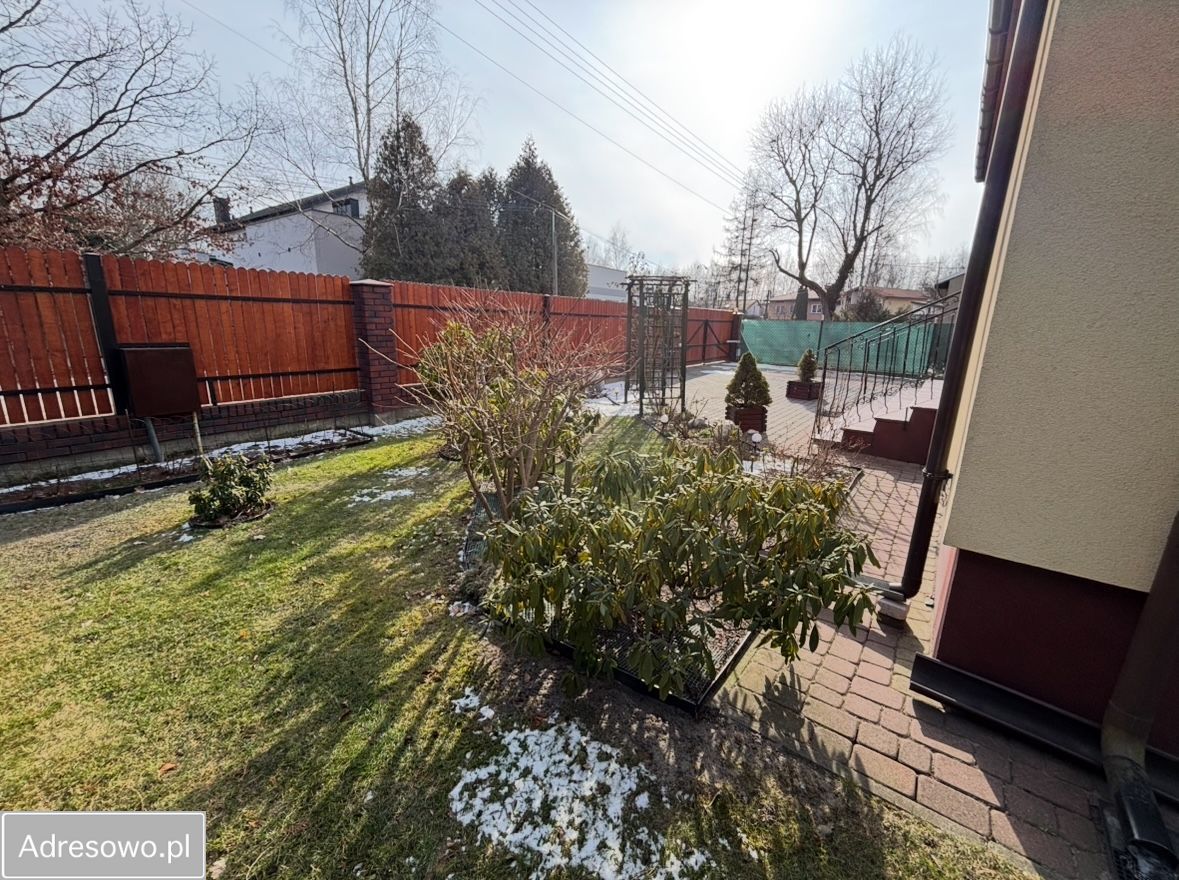 dom wolnostojący, 5 pokoi Halinów. Zdjęcie 4