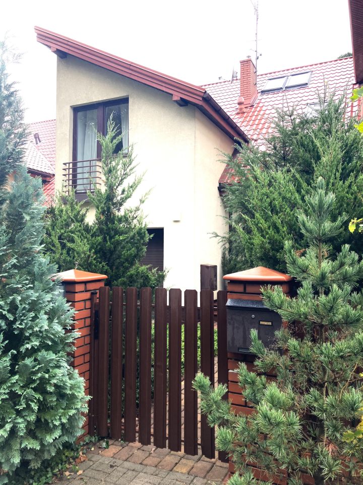 dom szeregowy, 4 pokoje Łódź Polesie, ul. Waleczna