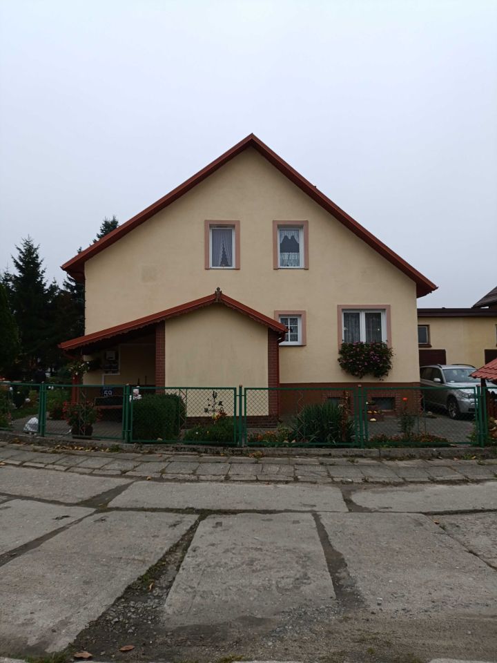dom wolnostojący Bezledy
