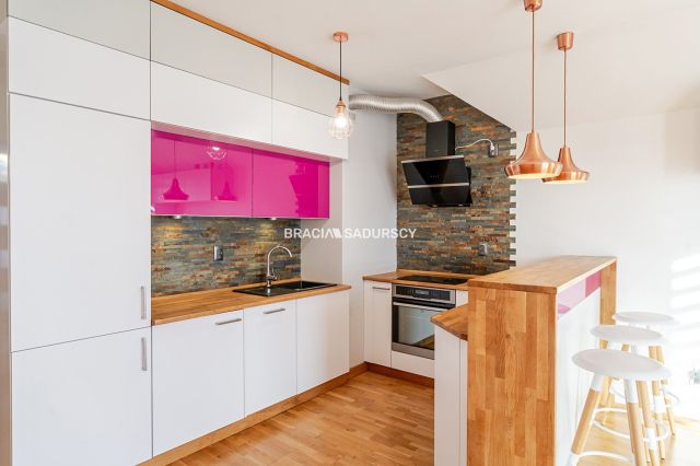 Mieszkanie 3-pokojowe Kraków Swoszowice, ul. Macieja Dębskiego. Zdjęcie 2