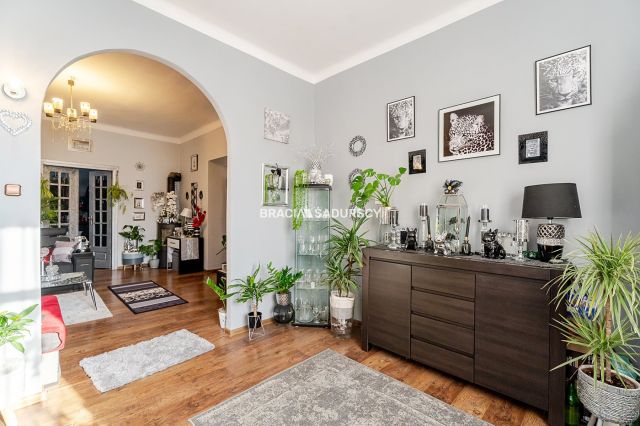 dom wolnostojący, 6 pokoi Kraków Grzegórzki, ul. gen. Józefa Sowińskiego. Zdjęcie 9