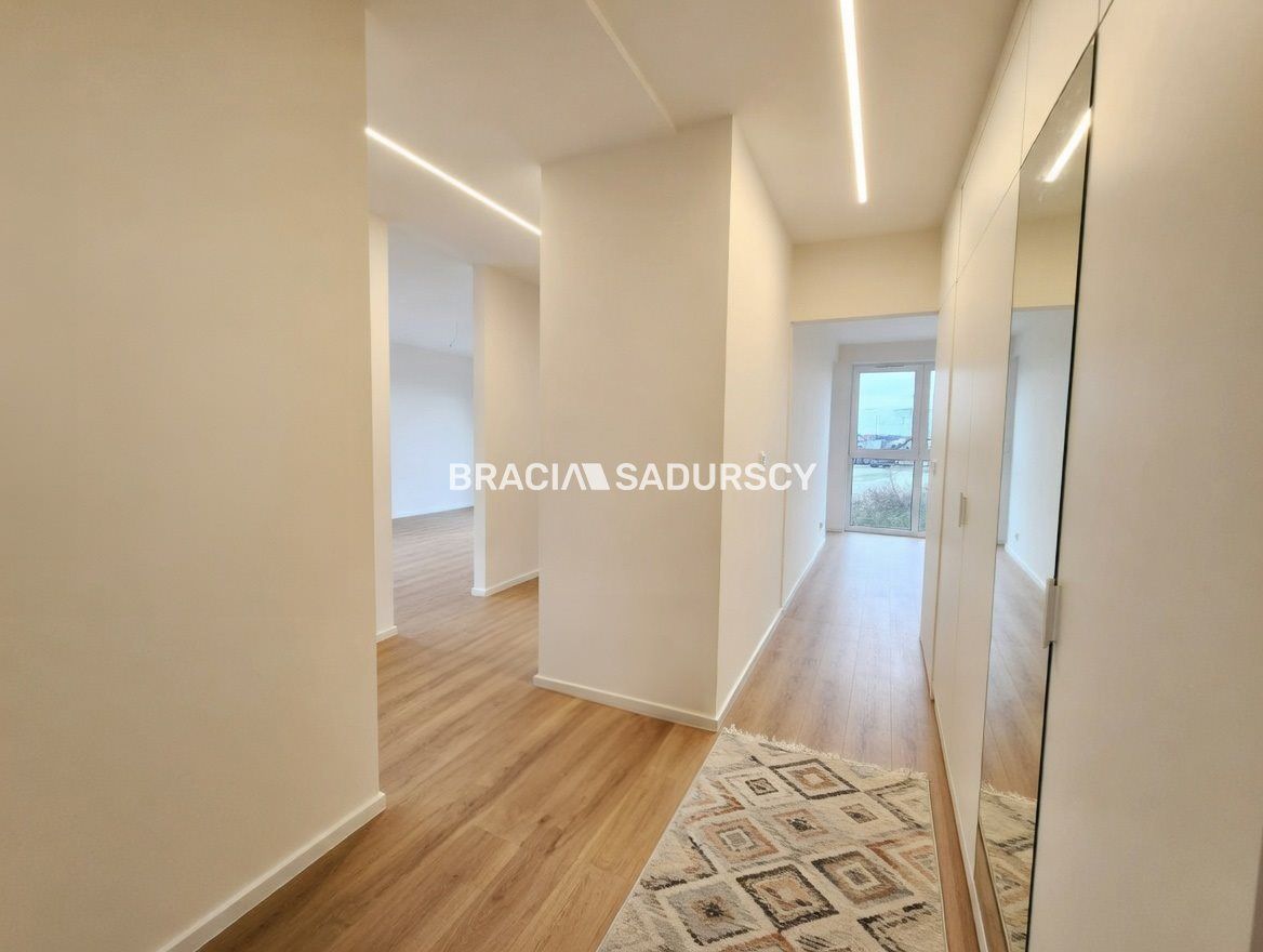 Mieszkanie 4-pokojowe Kraków Podgórze, ul. Feliksa Wrobela. Zdjęcie 8