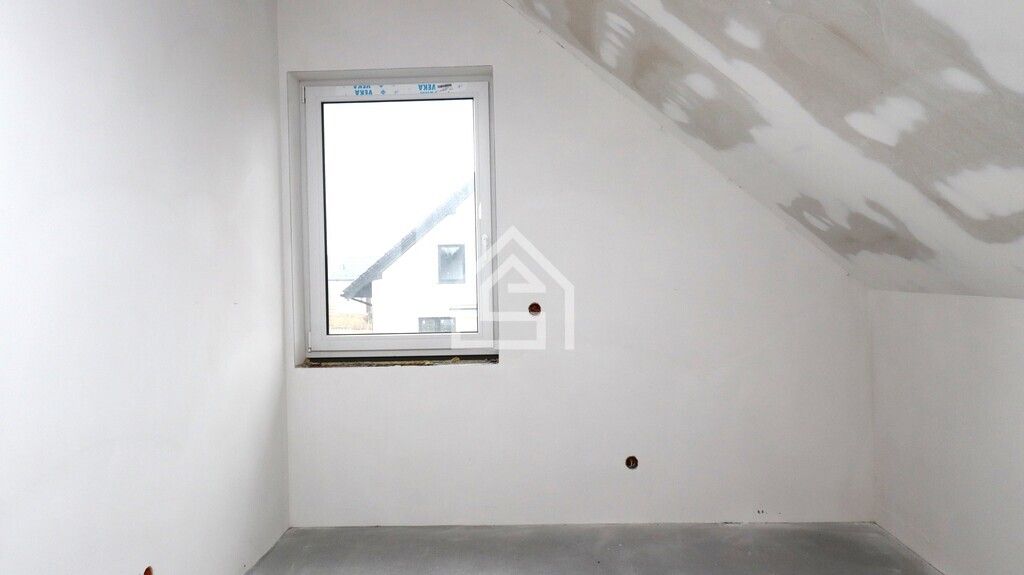 dom wolnostojący, 5 pokoi Nieszkowice Małe. Zdjęcie 7