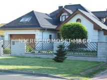 dom wolnostojący, 6 pokoi Lubliniec