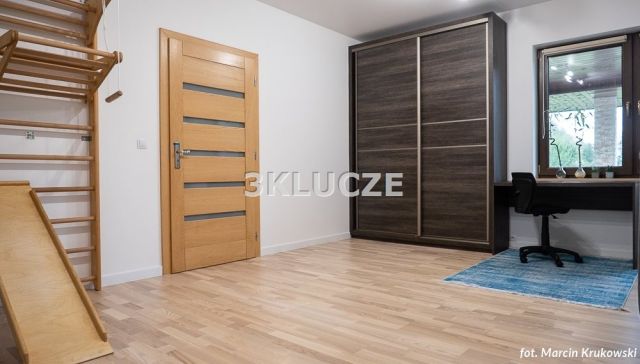 dom wolnostojący, 5 pokoi Rudno. Zdjęcie 11