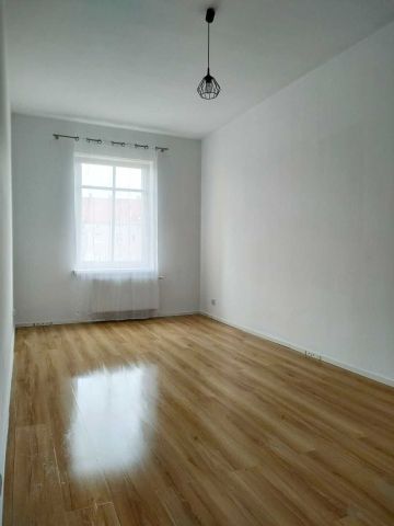 Mieszkanie 2-pokojowe Legnica, ul. Emilii Plater. Zdjęcie 1