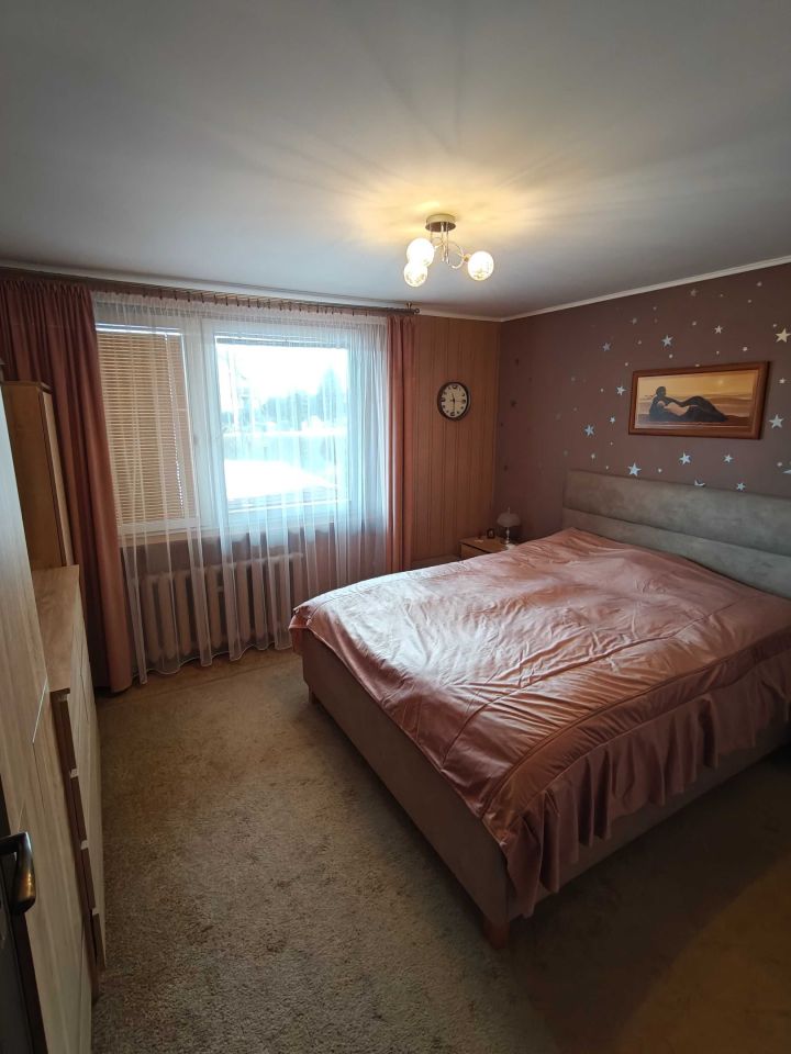 dom szeregowy, 5 pokoi Legnica Piekary Wielkie. Zdjęcie 5