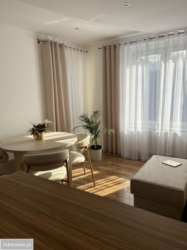 Mieszkanie 3-pokojowe Bytom Szombierki, ul. Zabrzańska. Zdjęcie 3