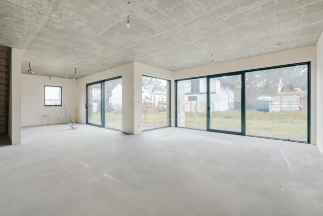 bliźniak, 6 pokoi Bojano, ul. Rumiankowa. Zdjęcie 2