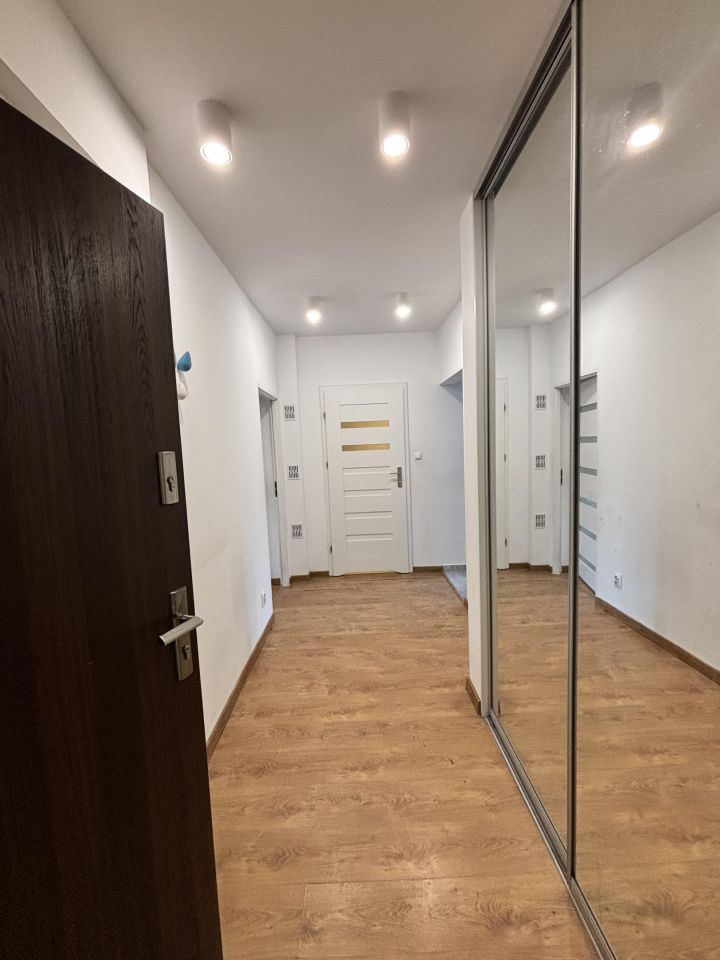 Mieszkanie 2-pokojowe Kraków Bieńczyce, os. Zielone. Zdjęcie 2