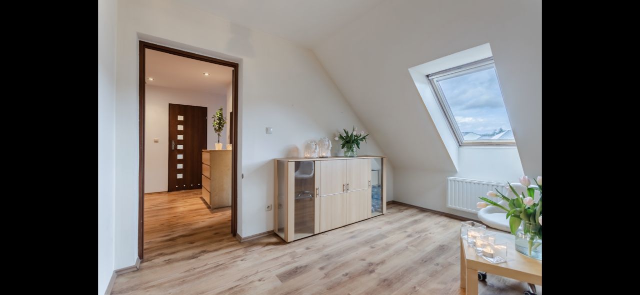 Lokal Puszczykowo, rynek Rynek. Zdjęcie 10