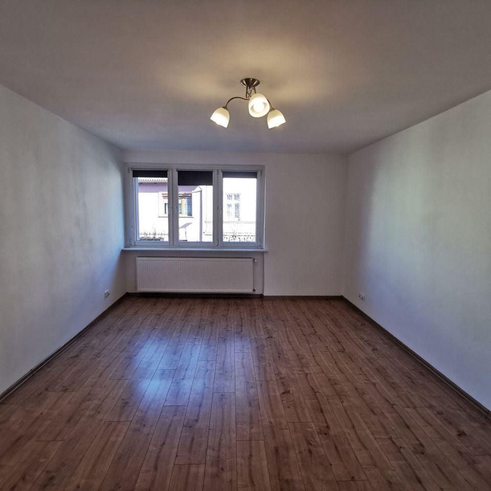 Mieszkanie 3-pokojowe Złotów, ul. Wojska Polskiego. Zdjęcie 1