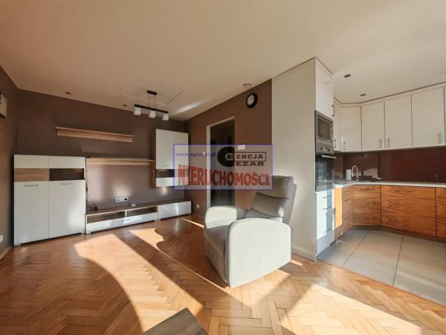 Mieszkanie 3-pokojowe Mińsk Mazowiecki, ul. Mikołaja Kopernika. Zdjęcie 2