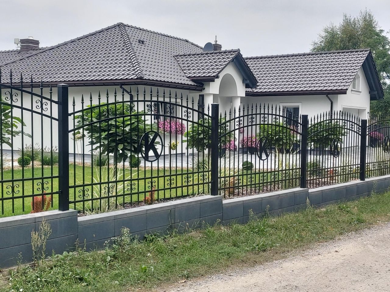 dom wolnostojący, 5 pokoi Stalowa Wola Sudoły, rondo Rotmistrza Witolda Pileckiego. Zdjęcie 14