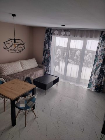 Mieszkanie 3-pokojowe Czarny Dunajec. Zdjęcie 1