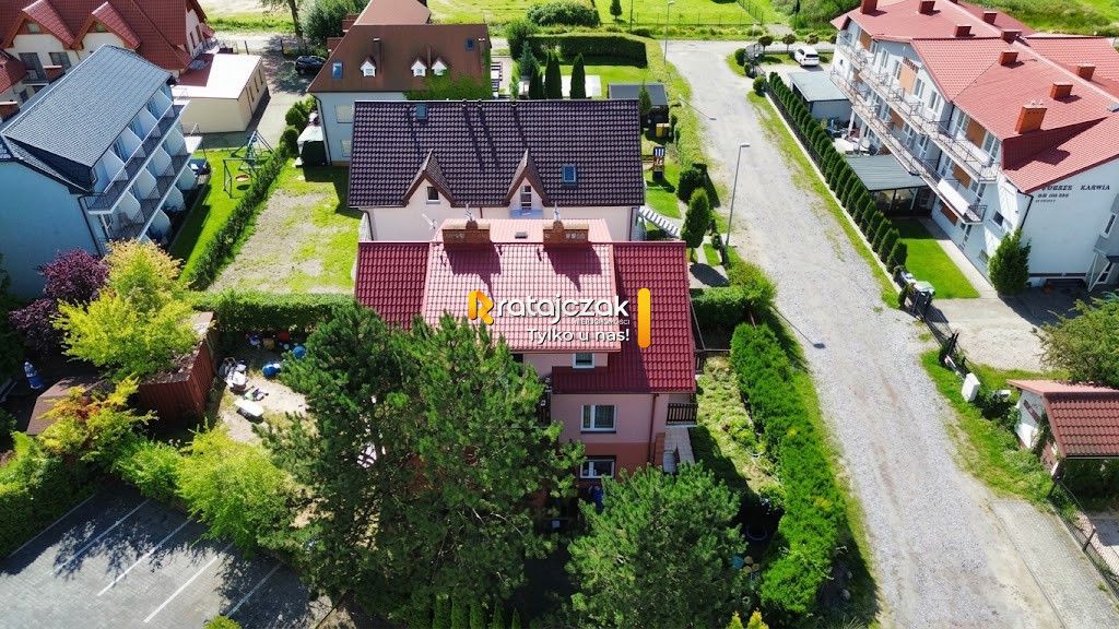 dom wolnostojący, 10 pokoi Karwia, ul. Wiosenna. Zdjęcie 2