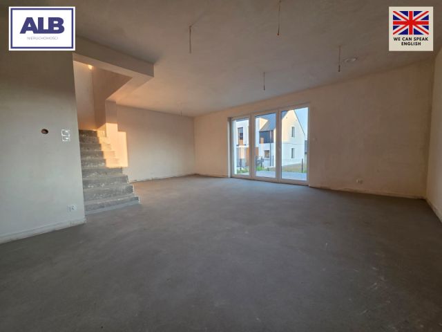 bliźniak, 5 pokoi Kiełpino. Zdjęcie 9