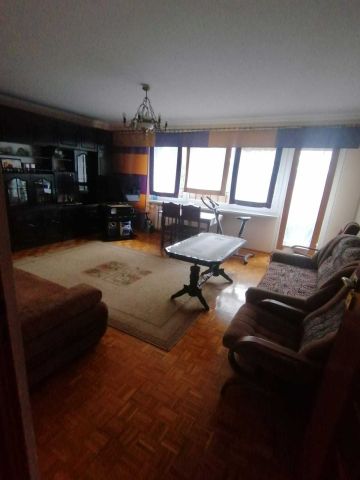 Mieszkanie 3-pokojowe Działoszyn. Zdjęcie 1