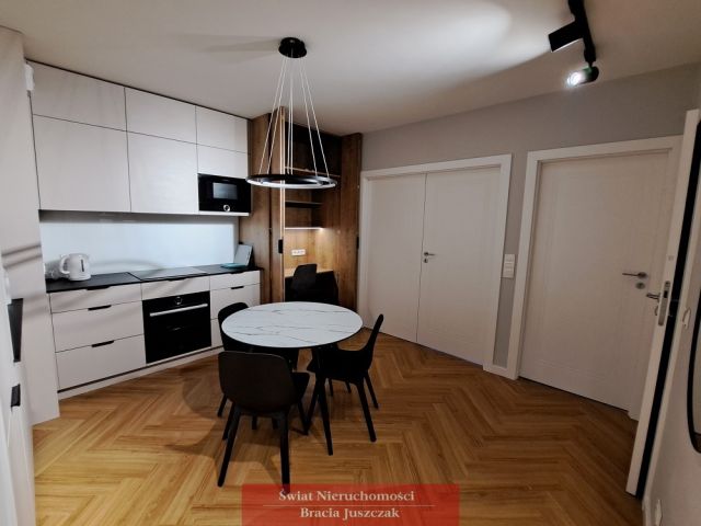 Mieszkanie 2-pokojowe Wrocław Stare Miasto, ul. Romana Dmowskiego. Zdjęcie 2