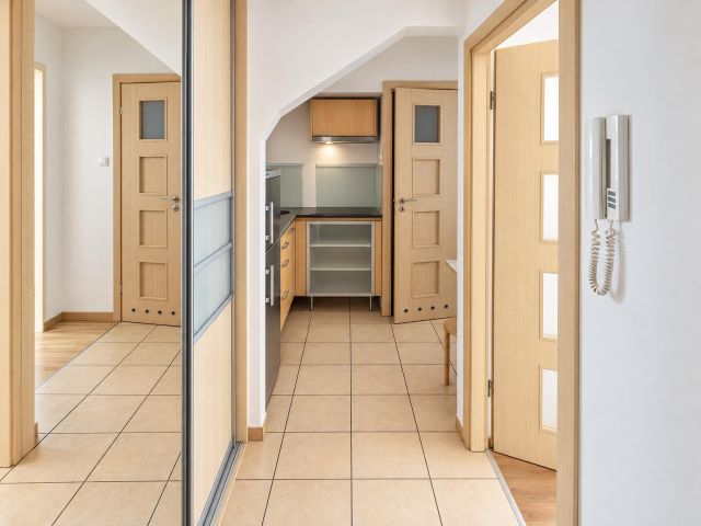 Mieszkanie 2-pokojowe Warszawa Włochy, ul. Naukowa. Zdjęcie 7
