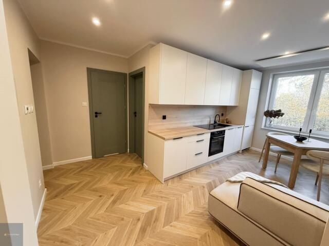 Mieszkanie 3-pokojowe Gliwice, ul. Górników. Zdjęcie 3