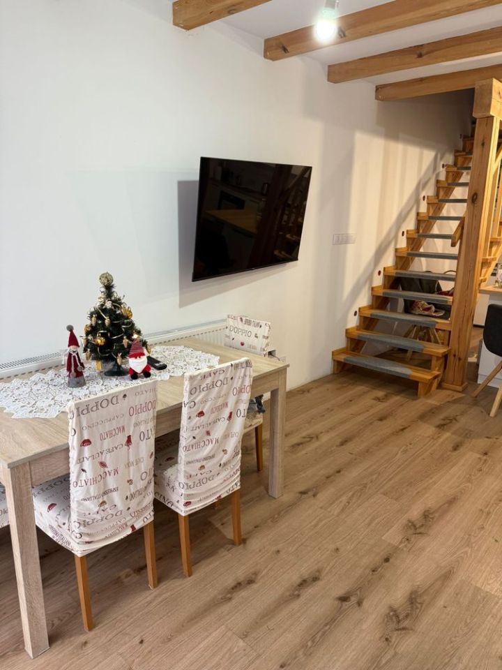 dom szeregowy, 3 pokoje Paproć. Zdjęcie 2