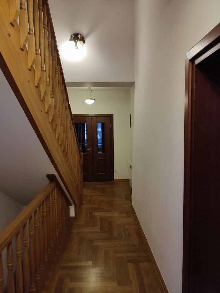 dom wolnostojący, 8 pokoi Łomianki, ul. Gościńcowa. Zdjęcie 6