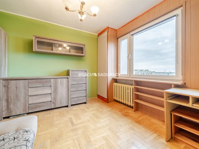 Mieszkanie 2-pokojowe Kraków Czyżyny, os. 2 Pułku Lotniczego. Zdjęcie 16