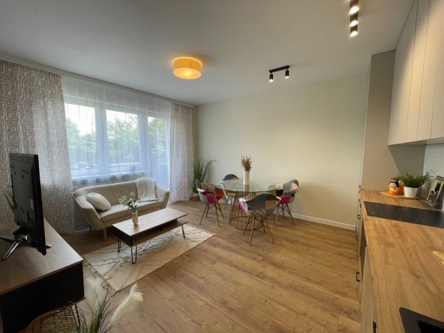 Mieszkanie 3-pokojowe Bełchatów, os. Dolnośląskie. Zdjęcie 1