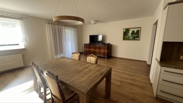 Mieszkanie 4-pokojowe Opole, ul. Szymona Koszyka. Zdjęcie 1