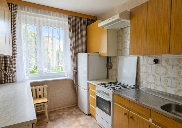 Mieszkanie 3-pokojowe Poznań Winogrady, ul. Łotewska. Zdjęcie 3