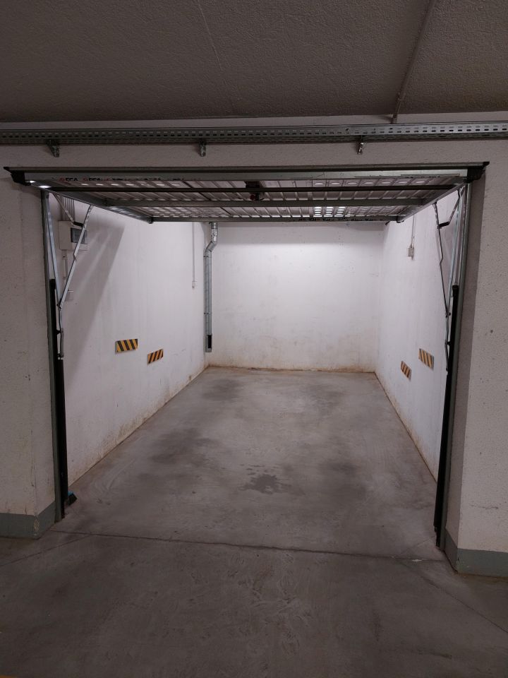 Garaż/miejsce parkingowe Kraków Górka Narodowa, al. 29 Listopada. Zdjęcie 1