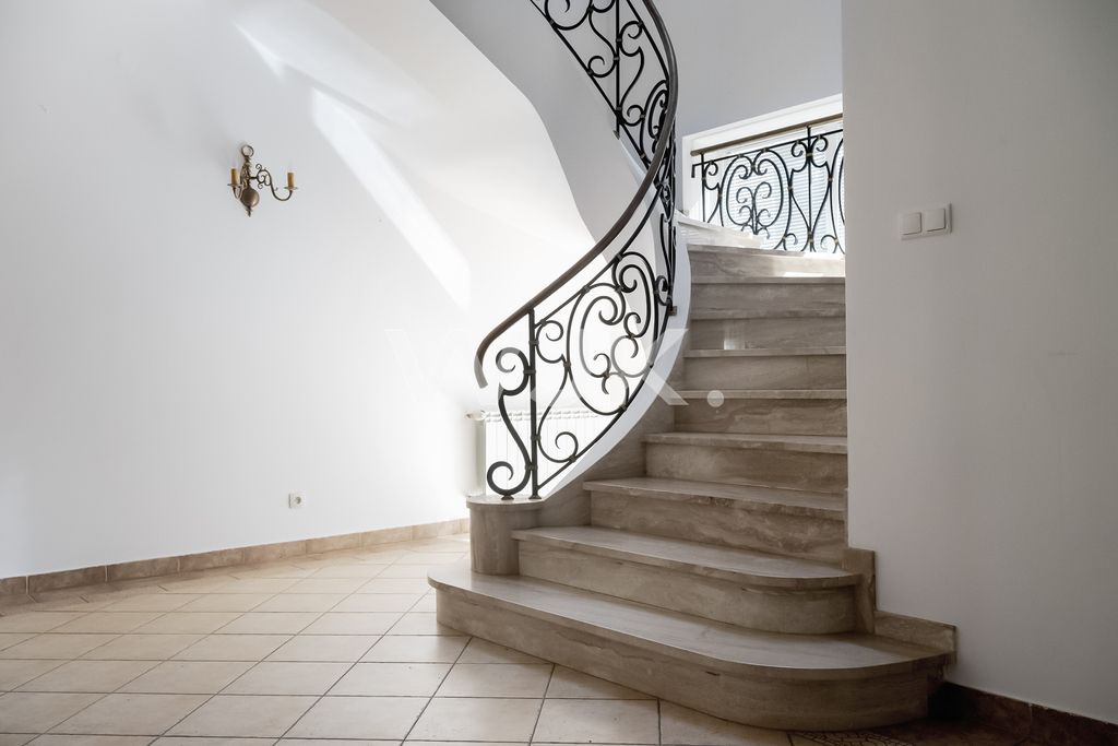 dom wolnostojący, 8 pokoi Konstancin-Jeziorna. Zdjęcie 7