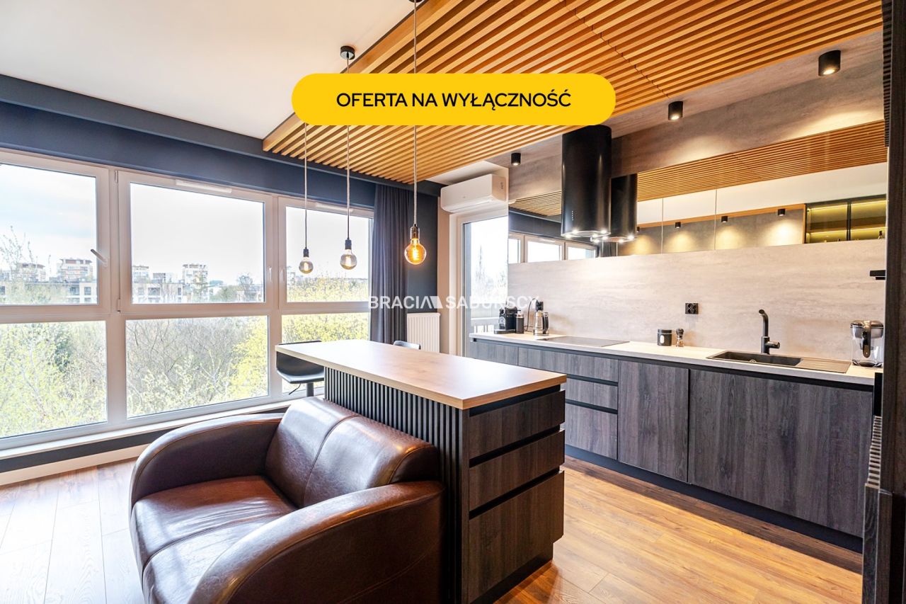 Mieszkanie 4-pokojowe Kraków Czyżyny, ul. Stanisława Lema. Zdjęcie 1