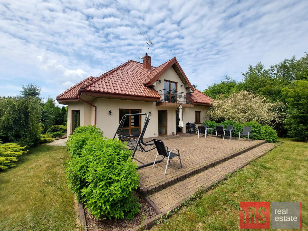 dom wolnostojący, 6 pokoi Chotomów, ul. Polna