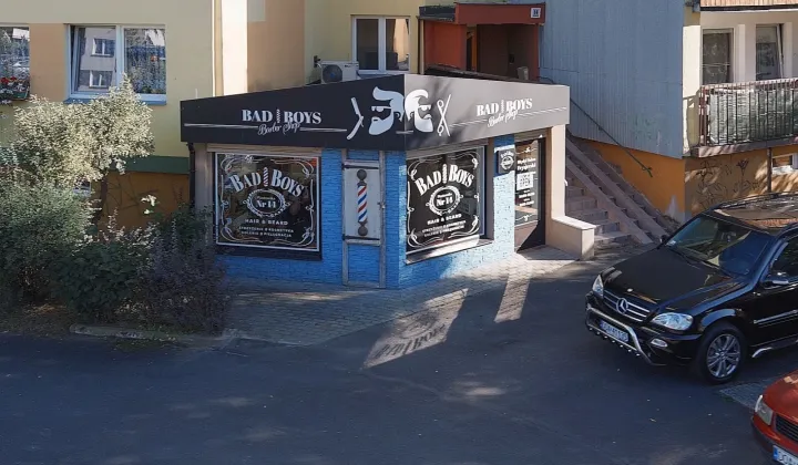 Nieruchomość komercyjna Jelcz-Laskowice