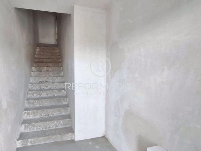 Mieszkanie 3-pokojowe Kielanówka. Zdjęcie 18