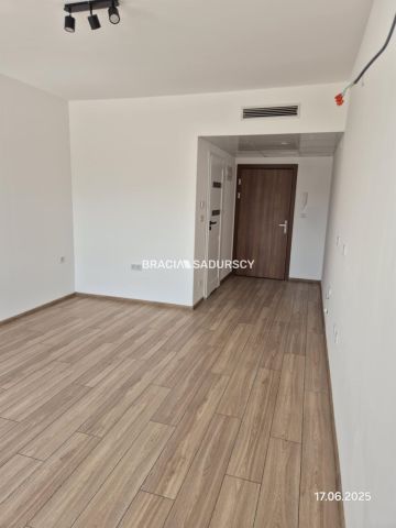 Mieszkanie 1-pokojowe Kraków Zakrzówek, ul. Kobierzyńska. Zdjęcie 2