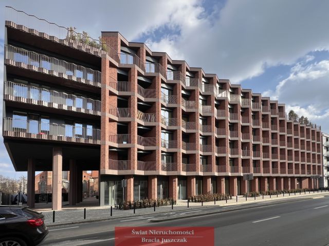 Garaż/miejsce parkingowe Wrocław, ul. Bernardyńska. Zdjęcie 1