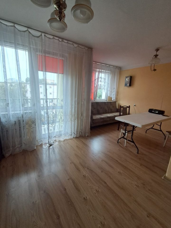 Mieszkanie 3-pokojowe Kalisz Kaliniec. Zdjęcie 6