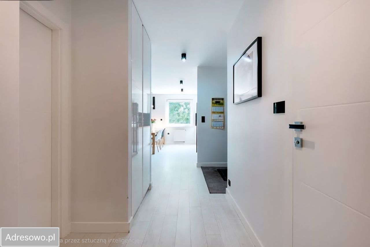 Mieszkanie 3-pokojowe Gdynia Chwarzno-Wiczlino, ul. Władysława Kańskiego. Zdjęcie 3